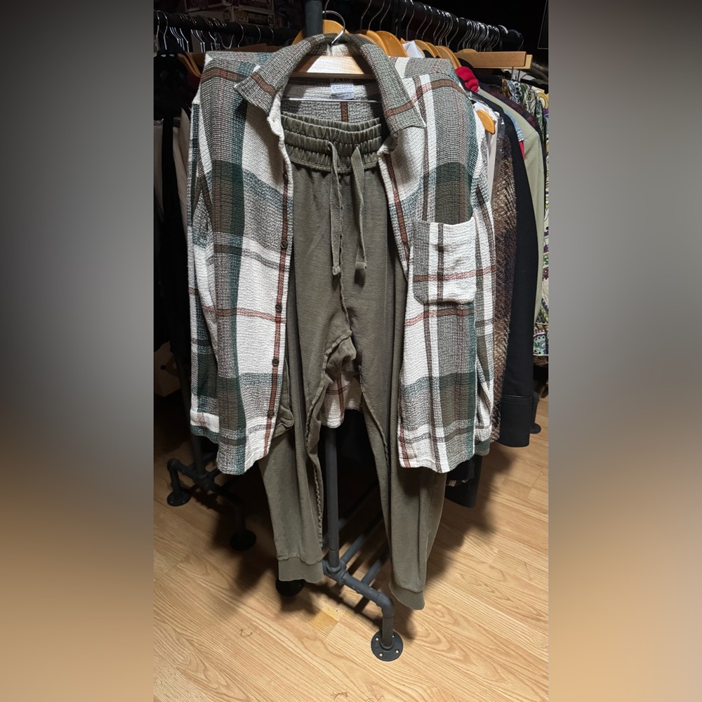 Plaid Jacket and Olive Green Joggers Set